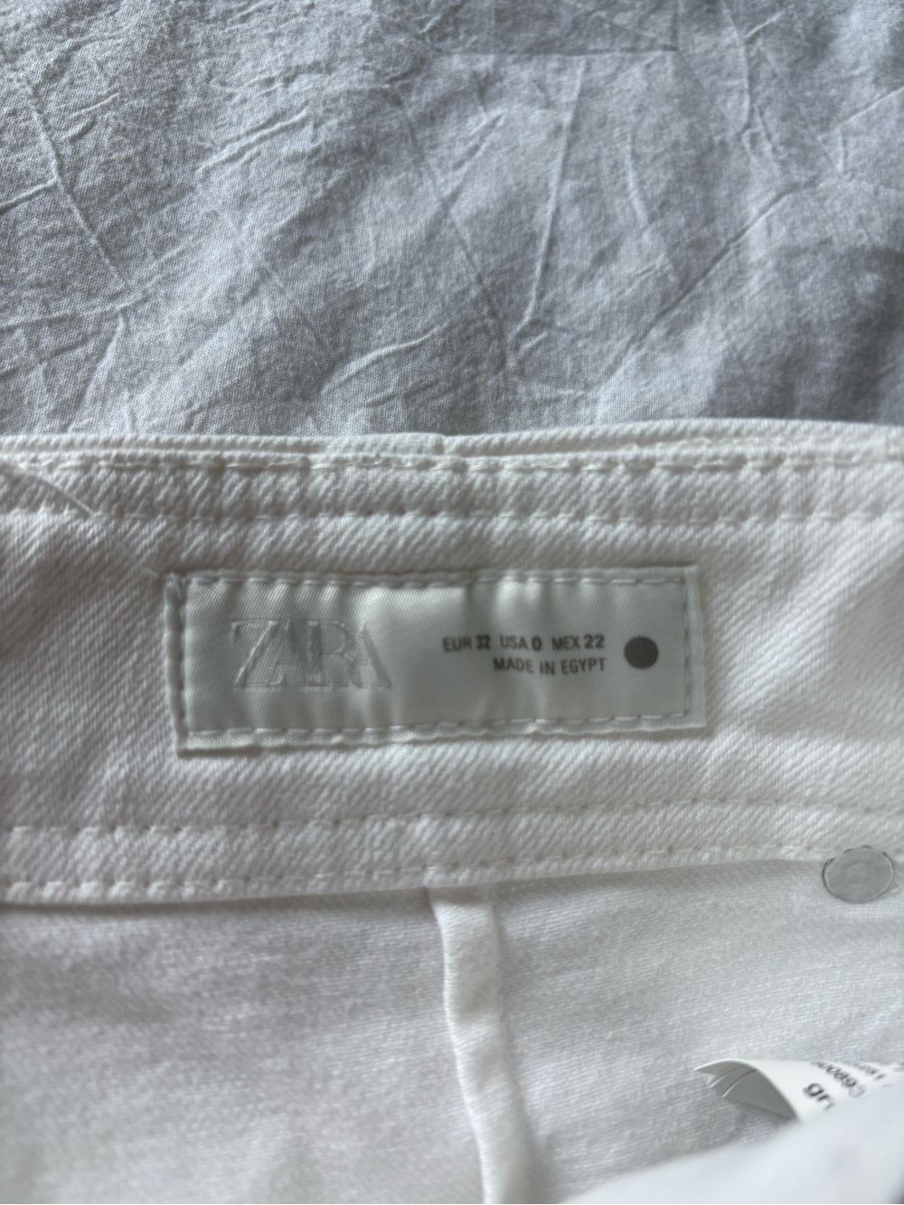 Zara Jeans - Picture 7 of 9